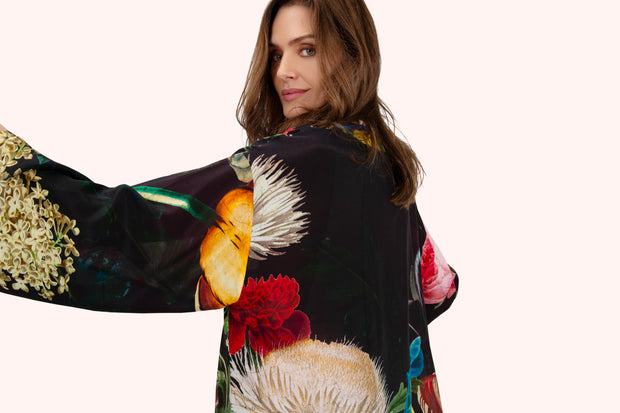 Mid-length Kimono - Opulent Florals