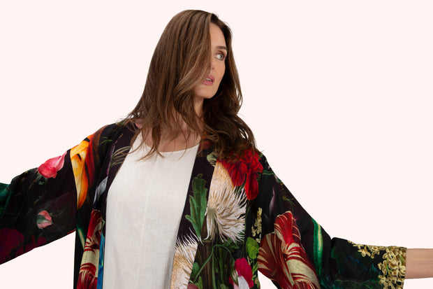 Mid-length Kimono - Opulent Florals