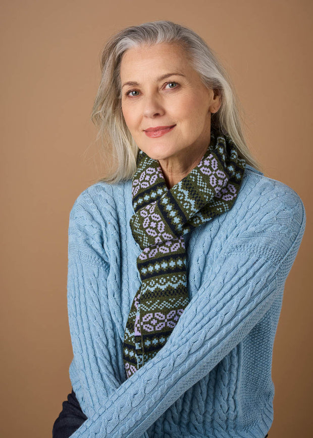 Dahlia Scarf in Merino Wool – Moss